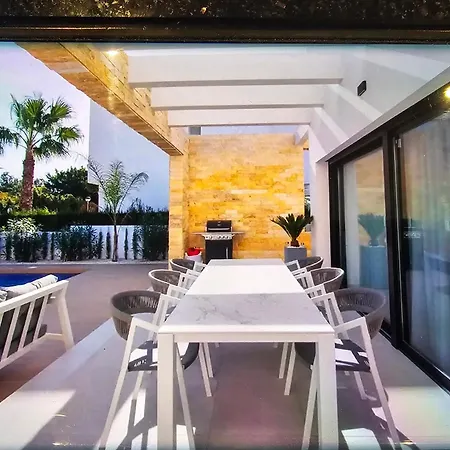 Mallorca فيلة سيوداد كيسادا